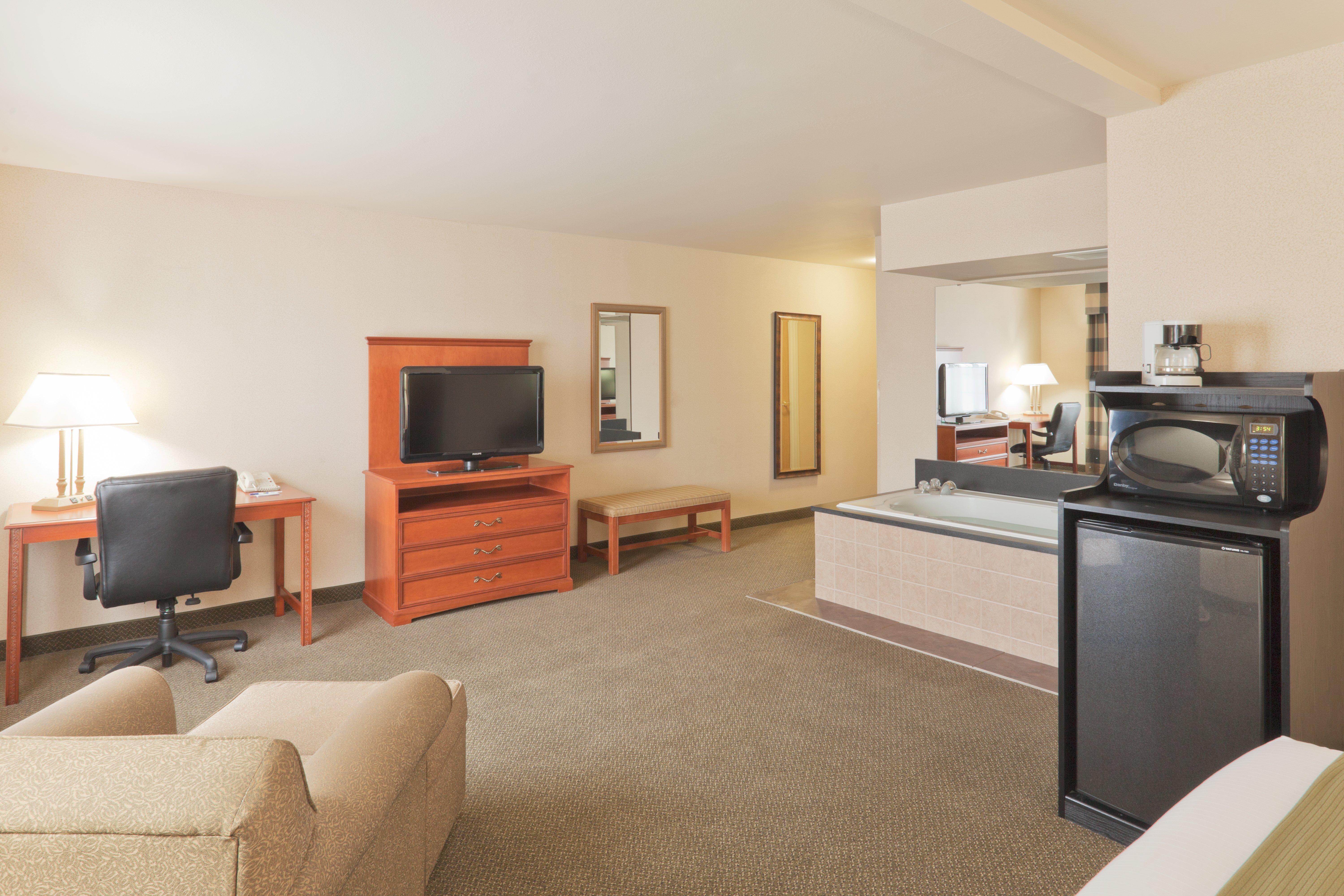 Holiday Inn Express Greensburg By Ihg Eksteriør billede
