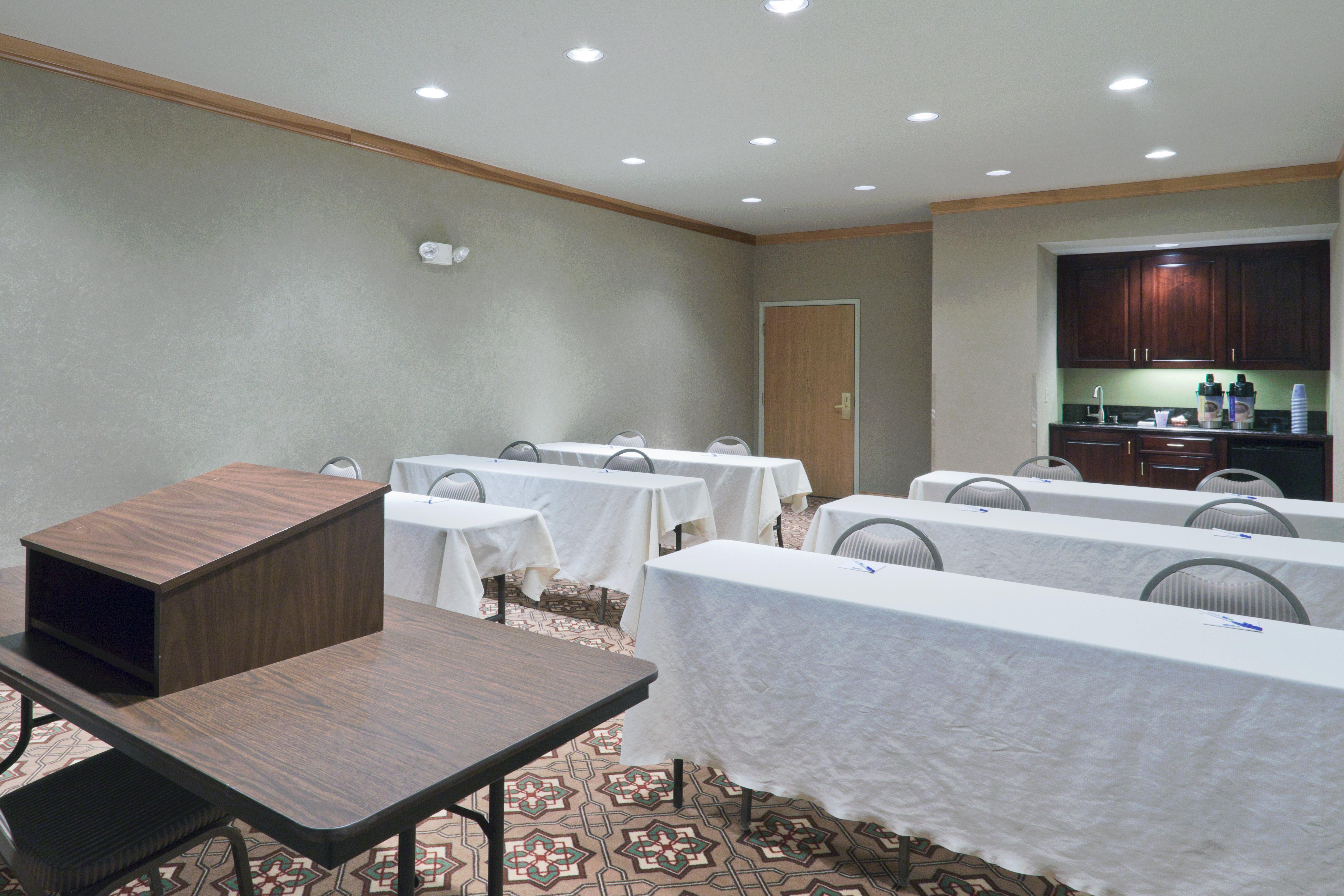 Holiday Inn Express Greensburg By Ihg Eksteriør billede